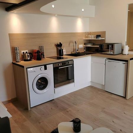 10. Charmant Studio Proche Gare Et Centre Apartment วาลองซ์ ภายนอก รูปภาพ